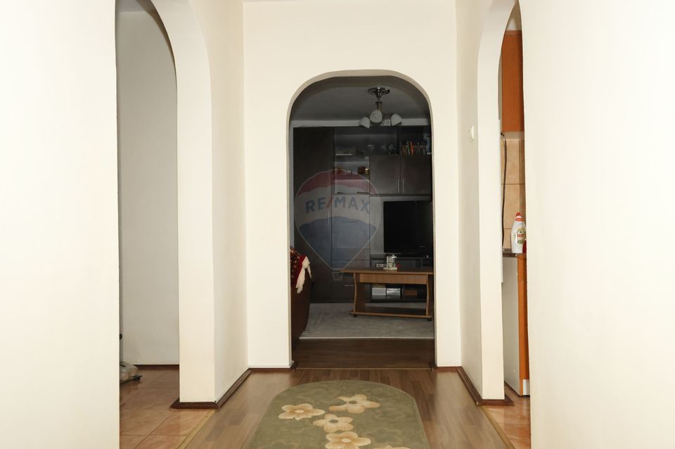 2 room Apartment for sale, Central area