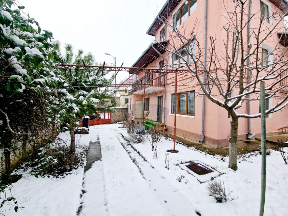 6 room House / Villa for sale, Central area
