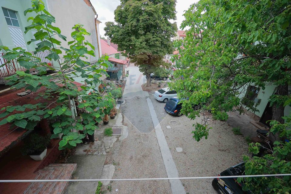 De vânzare apartament 1 cameră, ultracentral cu loc de parcare