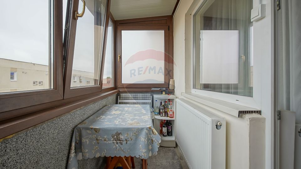 COMISION 0% | Apartament cu 3 camere | Decomandat | Tractorul Cerna |