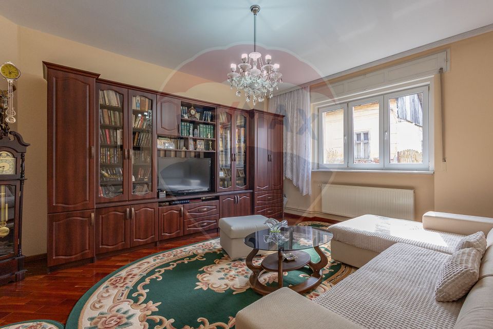 Townhouse | Buzias | 6 Martie | 197mp | 5camere 2bai | Patio | Garaj