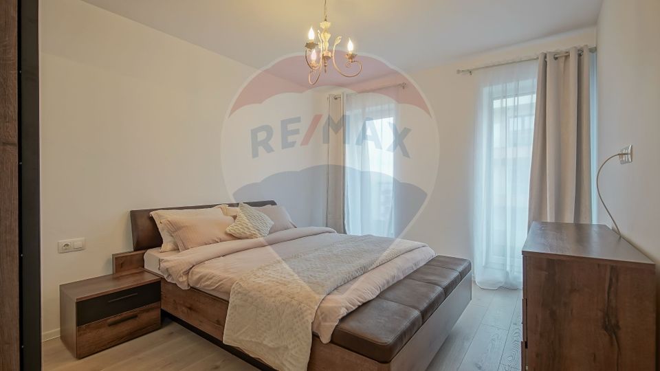 2 room Apartment for rent, Tractorul area