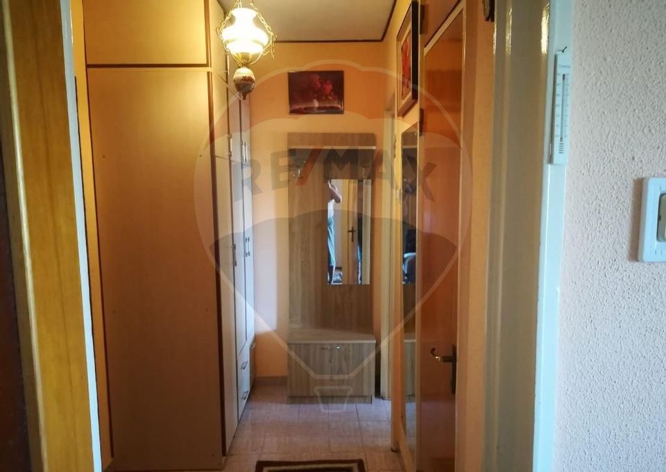 Închiriere apartament 2 camere pe Radulescu Motru