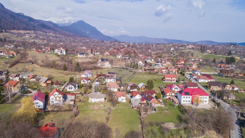 Casă + teren de vânzare – comision 0%