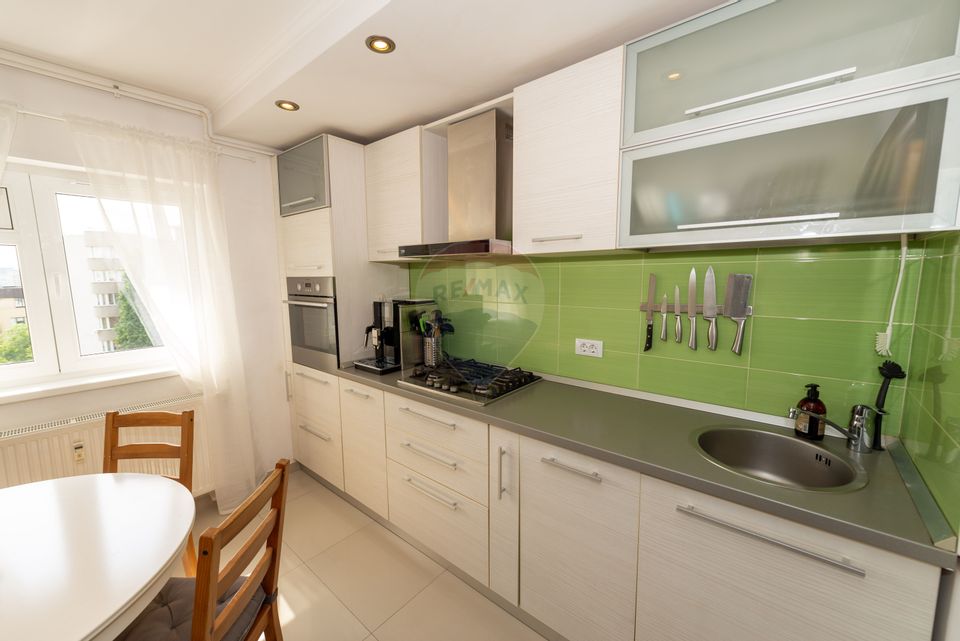 Apartament 3 camere de vanzare Timpuri Noi, Loc parcare ADP si Boxa