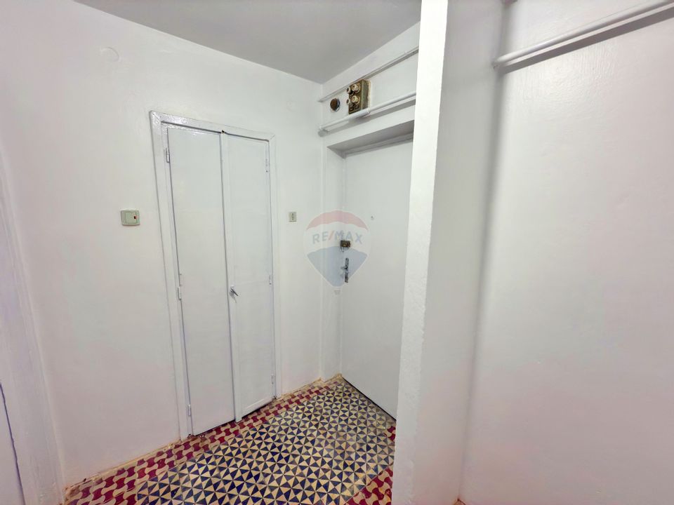 2 room Apartment for sale, Podgoria area