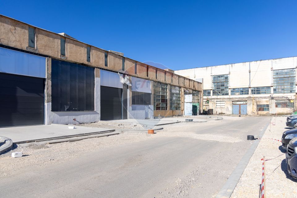 1,300sq.m Industrial Space for rent, Astra area