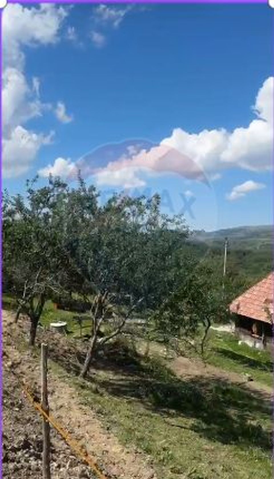 Casă de vacanță + 17.490 mp teren – zonă turistică Transapuseana