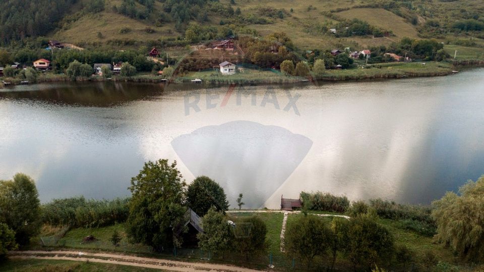 Teren intravilan 1501 mp | iesire la lac | cadastrat