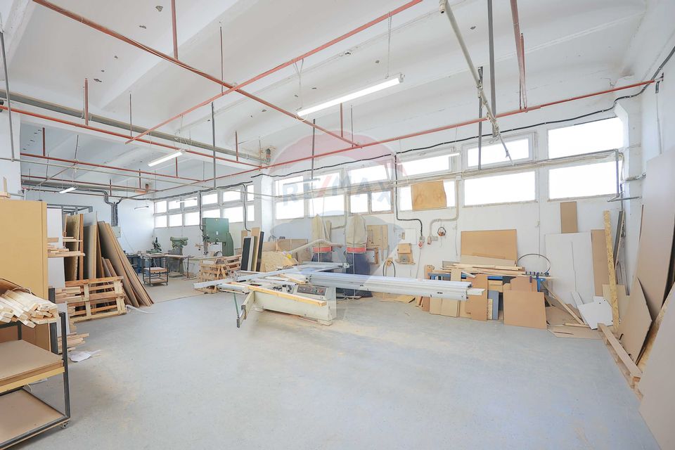 15,726sq.m Industrial Space for sale, Vest area
