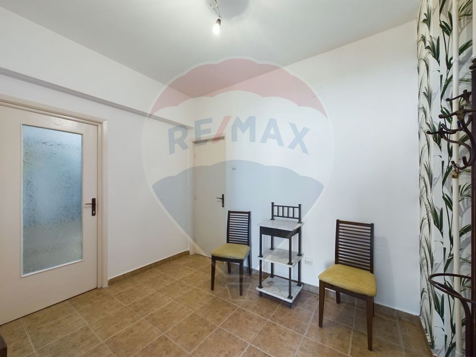 Apartament cu 3 camere zona Cismigiu