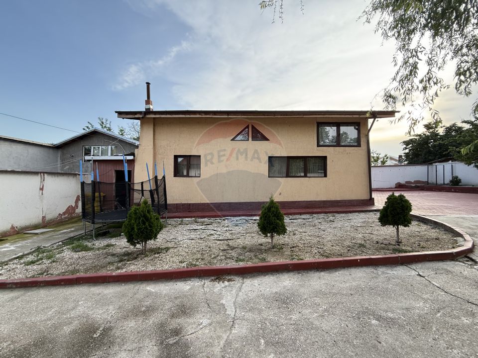 CASA DE VANZARE GLINA - LANGA PROFI / TEREN 587 MP / P+M