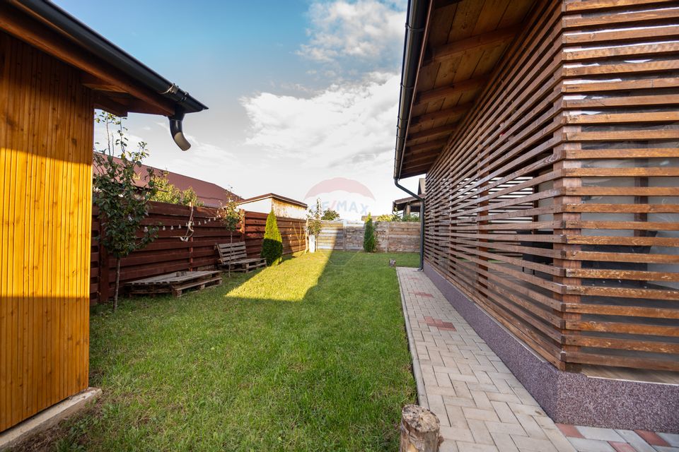 Comision 0%! | Proprietate cu terasa, semineu | 400 mp teren, Izvor!