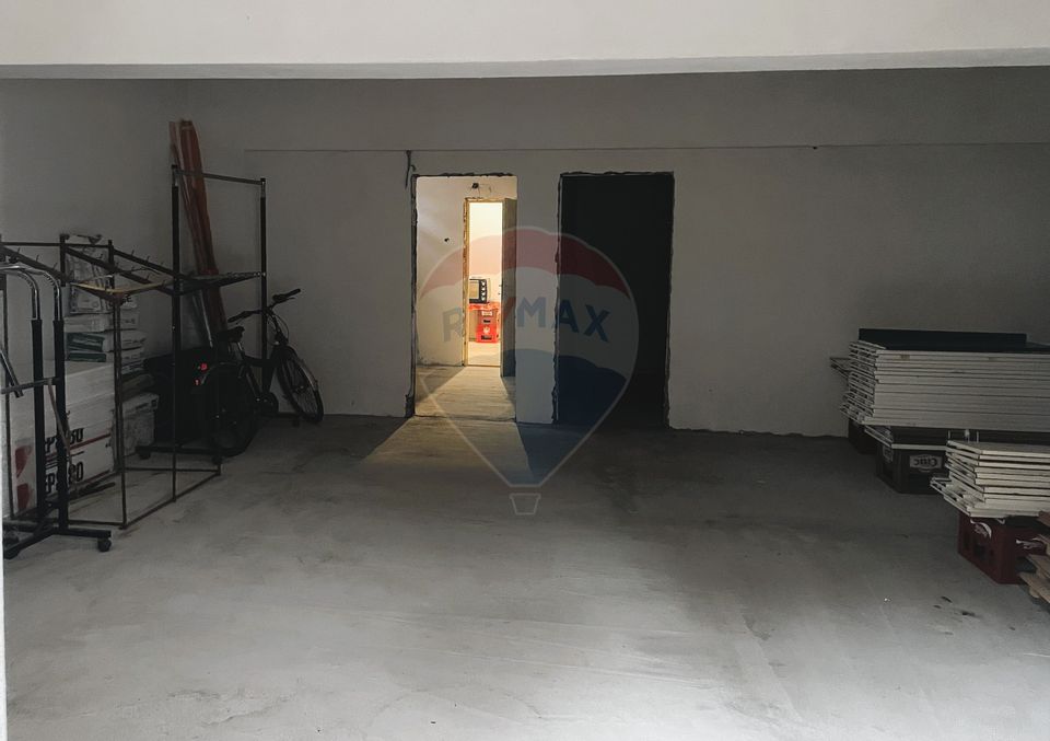 356sq.m Commercial Space for sale, Central area