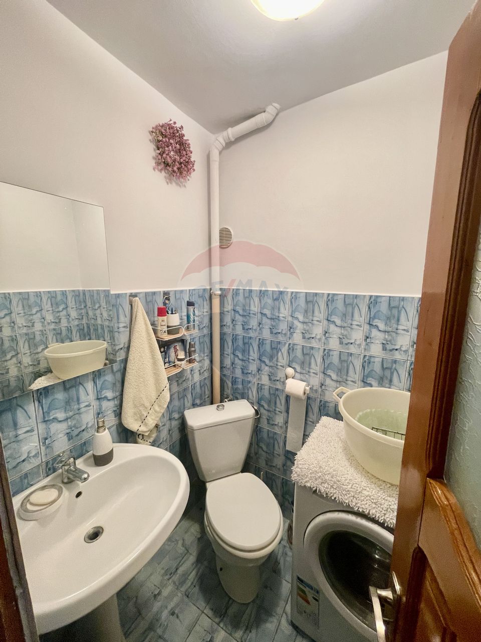 4 room Apartment for sale, Est area