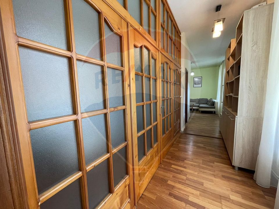 Apartament spațios în clădire istorică – 70 mp, Palatul Istvan Nemes