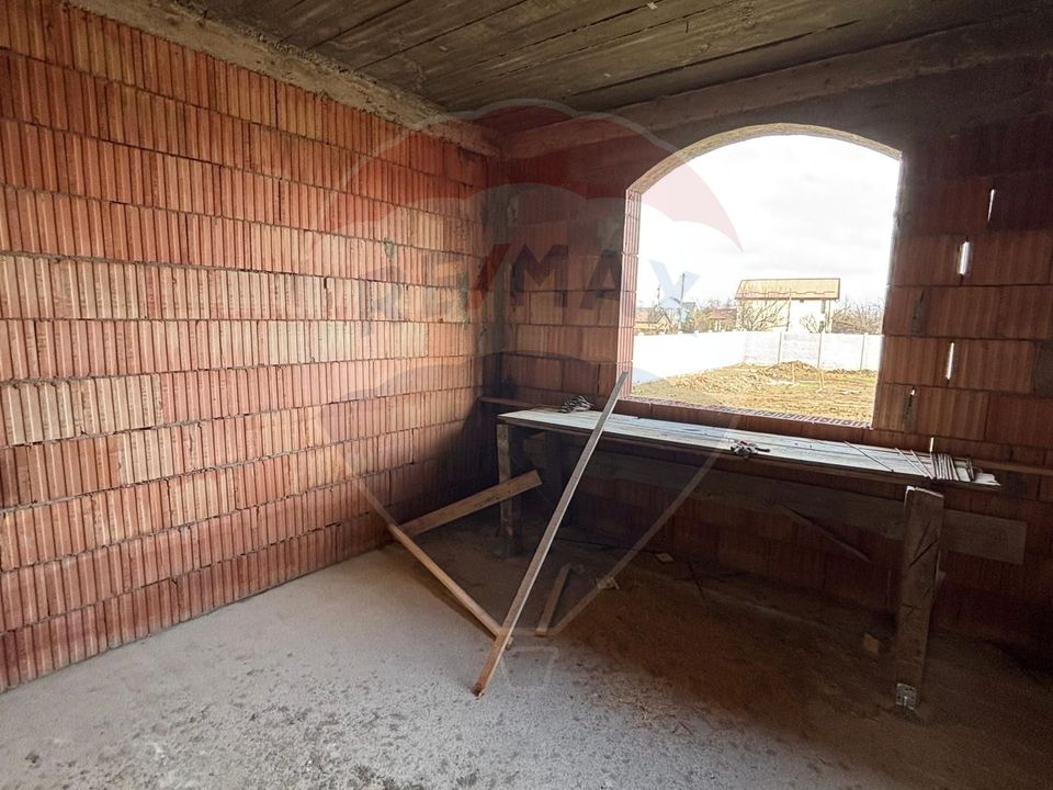 Casă 6 Camere Buftea - Aproape de Centru, Încălzire în Pardoseală