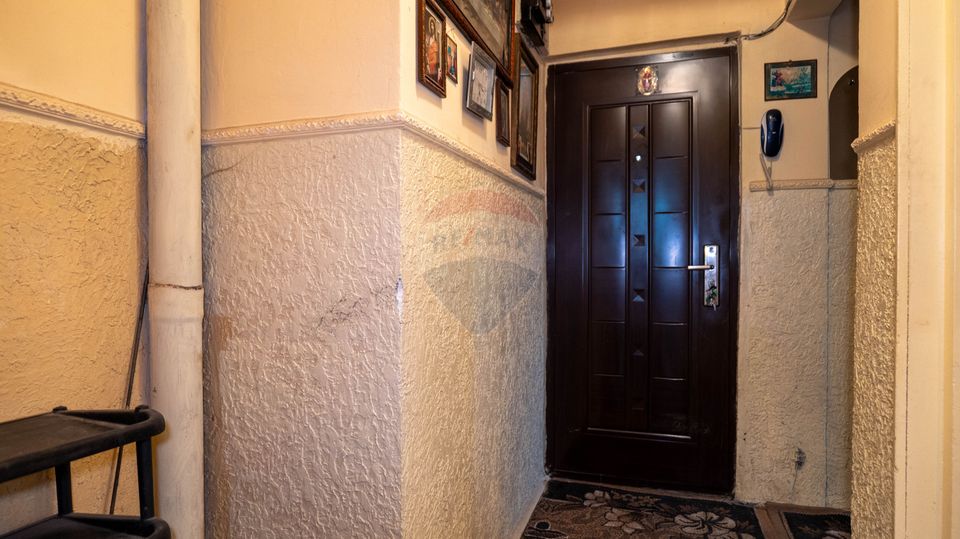Vânzare apartament 3 camere,  zona Pantelimon - Liceul Lucian Blaga