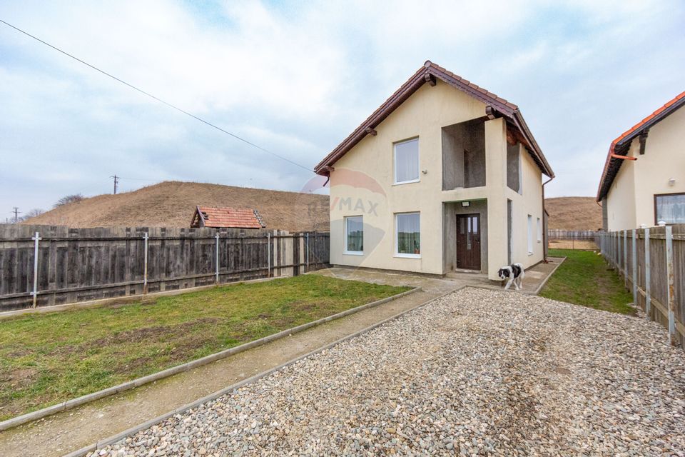 3 room House / Villa for sale