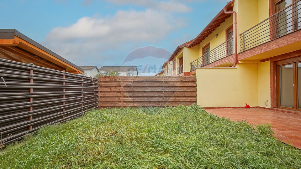 Comision 0 | Casă înșiruită de vânzare în Sânpetru