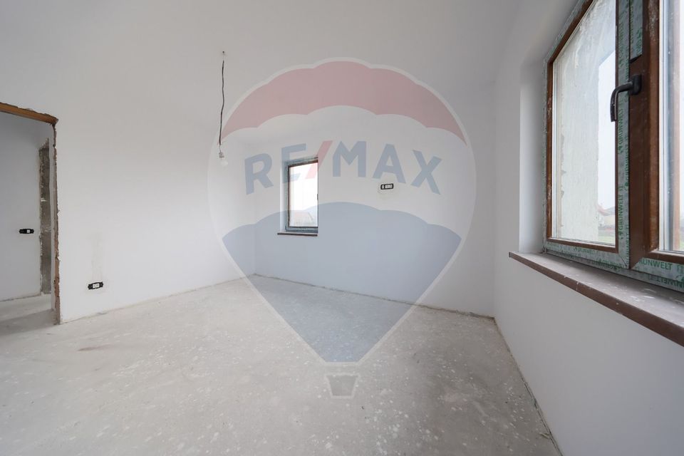 COMISION 0% | CASA STUPINI | 100 MP | 330 MP TEREN |