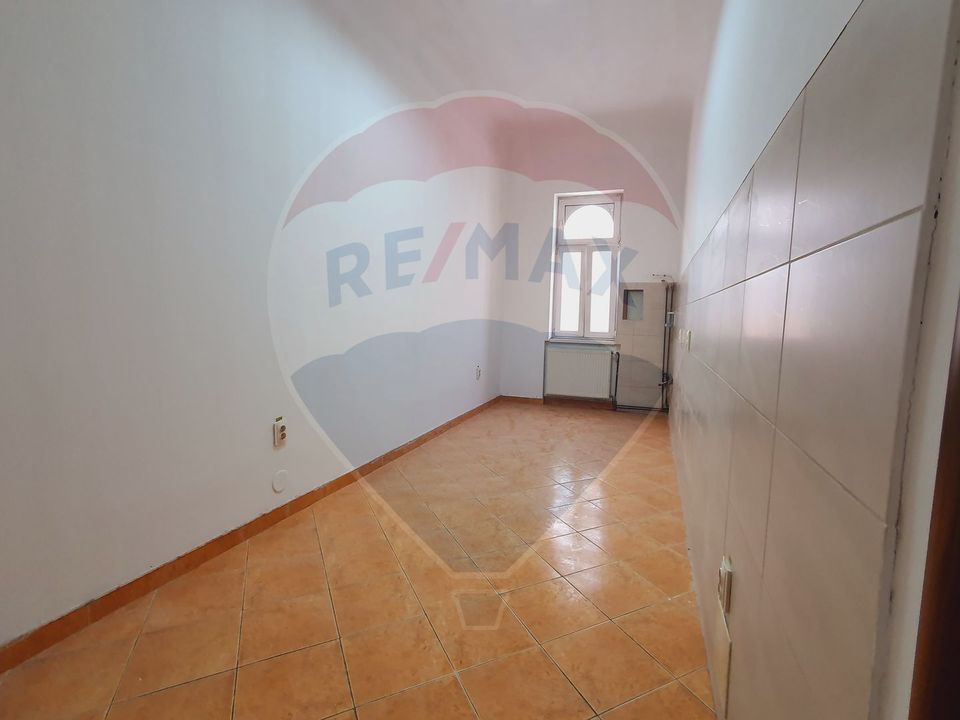 Spațiu de birouri de inchiriat 162mp, semicentral