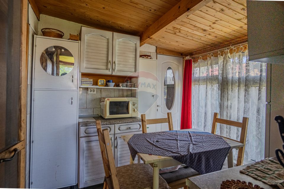 Casa de vanzare 7 camere | CURTE 953 mp | Colonia 1 Mai | COMISION 0 |