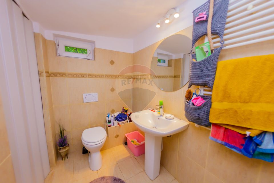 5 room House / Villa for sale, Central area