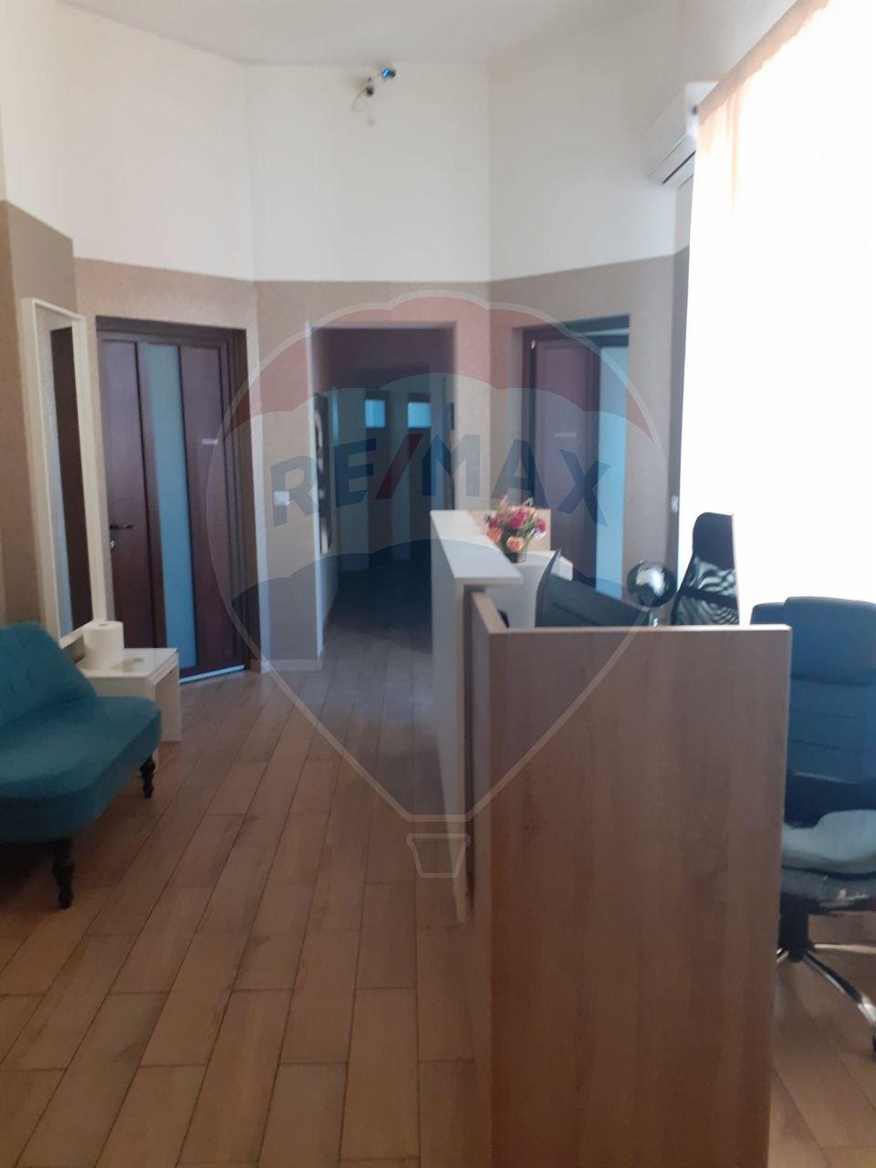 Casă D+P+E+M | 816 mp utili, 5 locuri parcare, Regina Maria