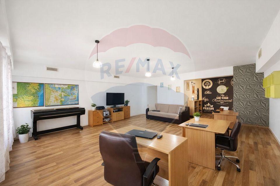 117.12sq.m Commercial Space for sale, Tomis II area