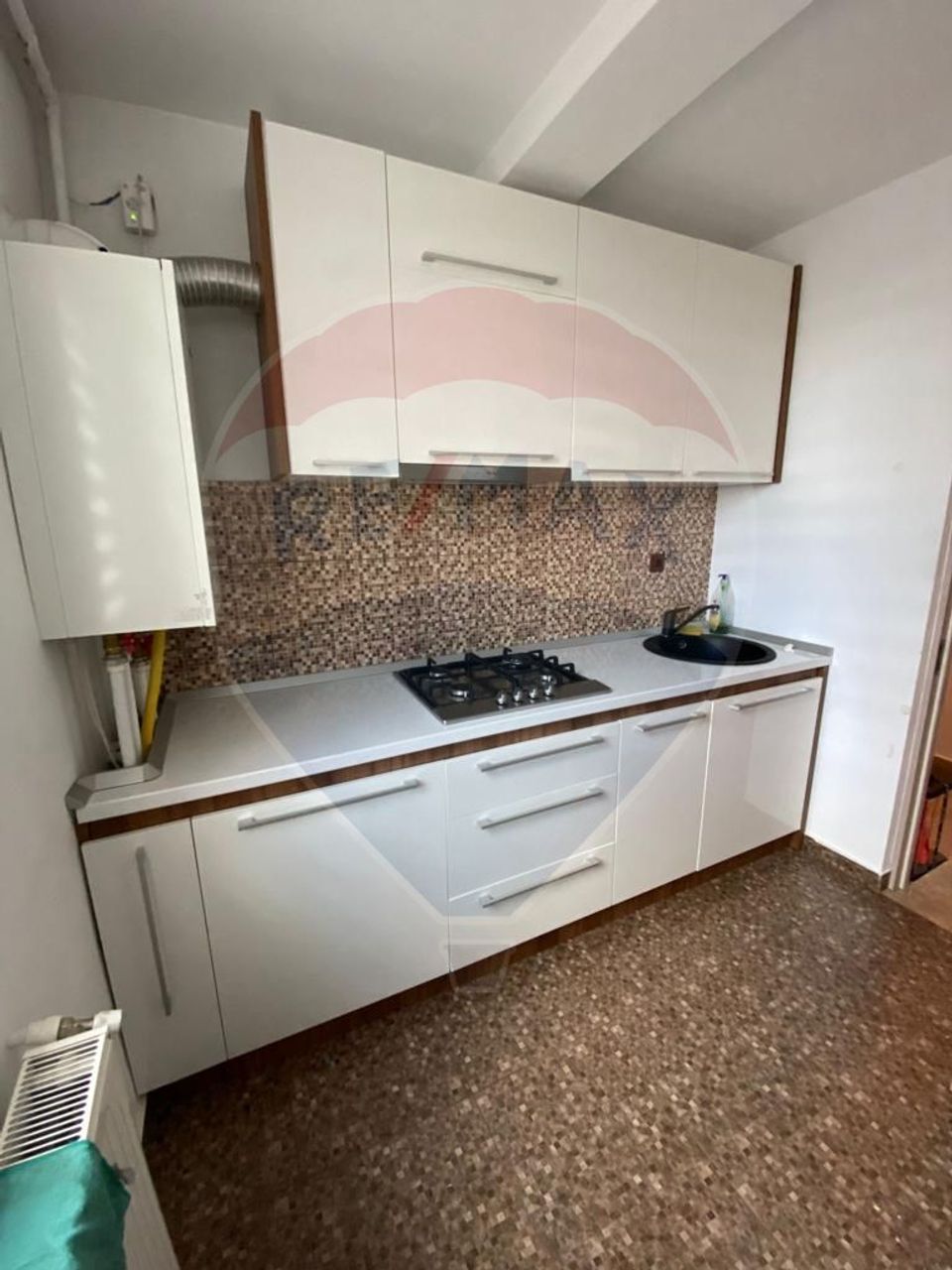 Apartament cu 2 camere de vânzare în zona Bragadiru