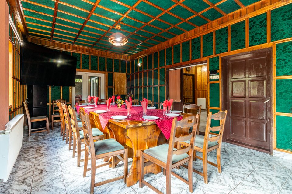 Pensiune/Casa de vânzare în Sinaia – 450 mp, lângă Castelul Peleș