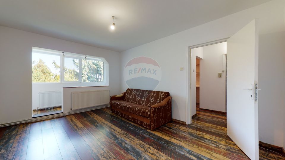 REZERVAT!Apartament 2 camere semidecomandat, finisat modern