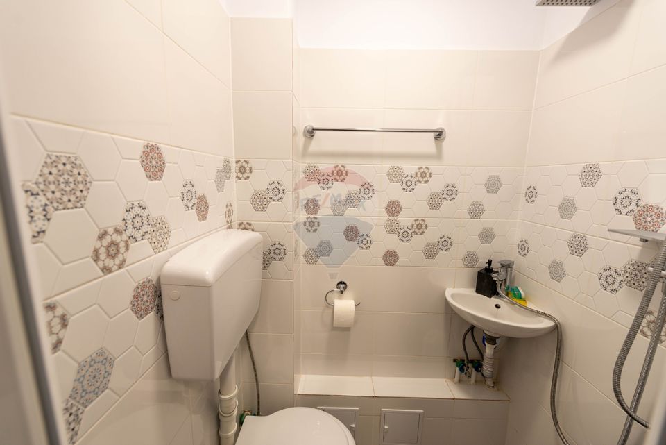 Garsoniera renovata de vanzare strada Mizil zona Trapezului Salajan