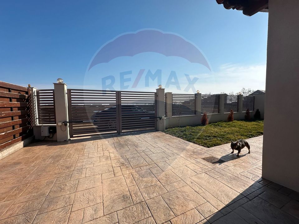 7 room House / Villa for sale