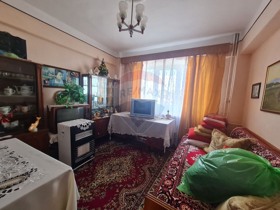 Apartament cu 3 camere in Odobesti