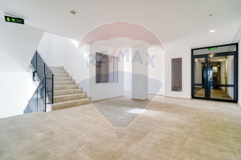 REZERVAT! Apartament 2 camere pretabil locuință sau cabinet