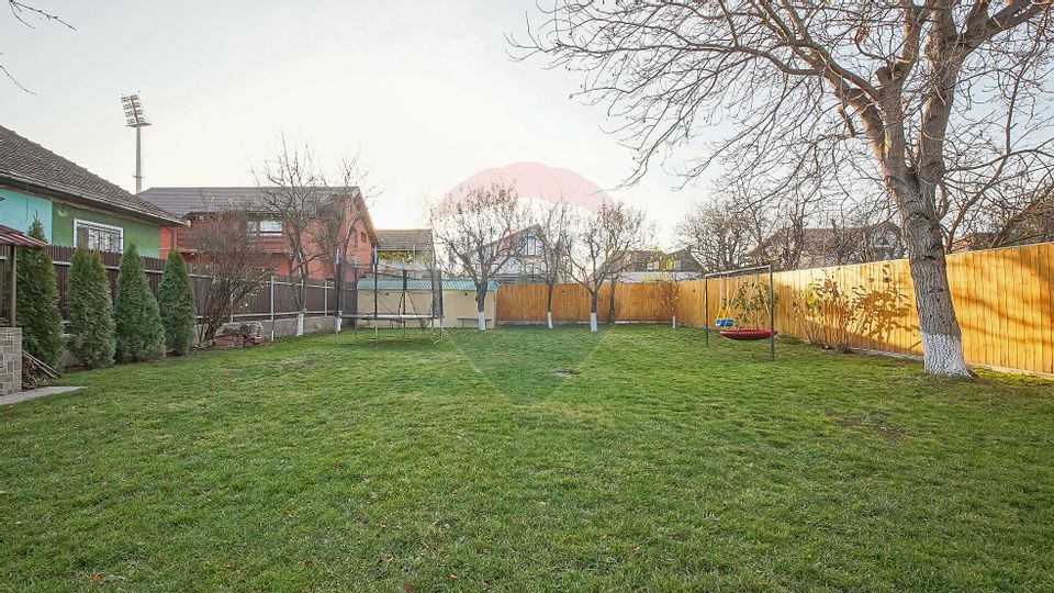 Casă de închiriat – Str. Dragoș Vodă (GRIVITEI)