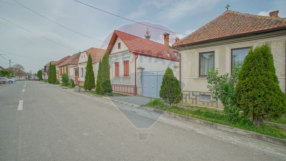 5 room House / Villa for sale