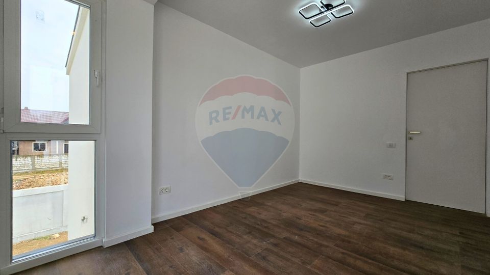 DE VANZARE casă nouă Tunari – 4 camere  Ansamblu privat !!!