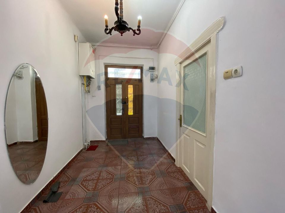 3 room House / Villa for sale, Ultracentral area