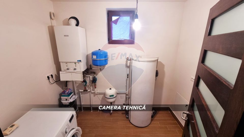 Casă la cheie, proprietate deosebită în Buzești, P+E și teren 3657 mp