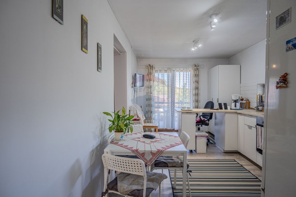 Casa de vanzare 7 camere | CURTE 953 mp | Colonia 1 Mai | COMISION 0 |