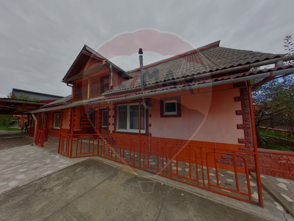 16 room House / Villa for sale, Est area