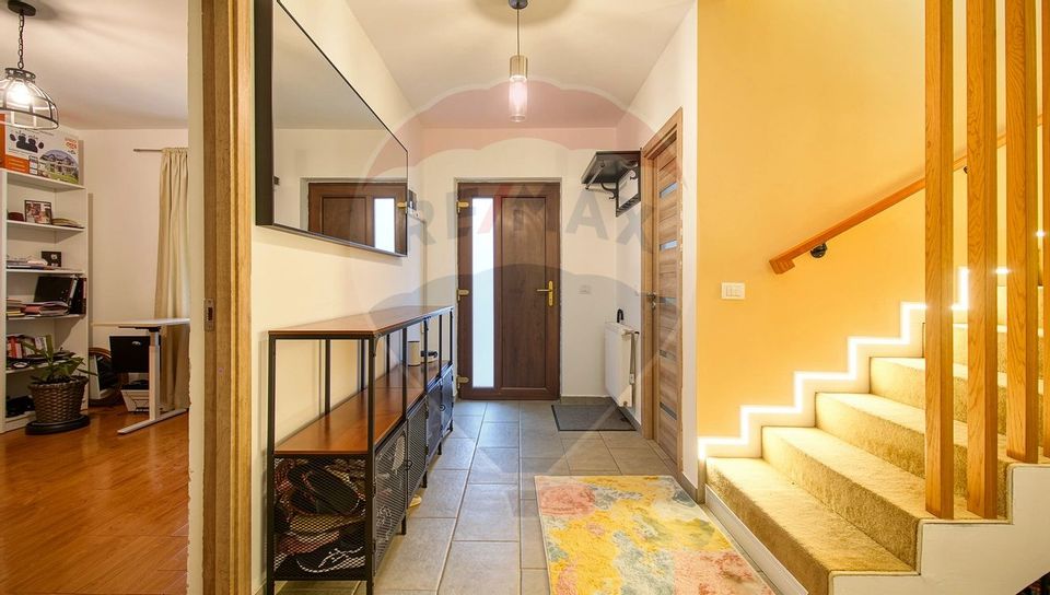 COMISION 0% | Casă tip duplex de vânzare | 5 camere | Cartier Izvor |