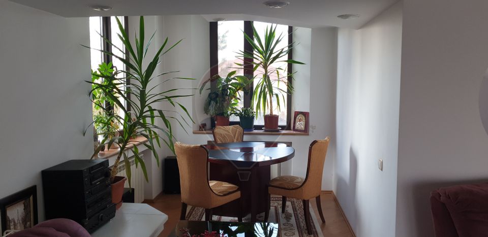 7 room House / Villa for sale