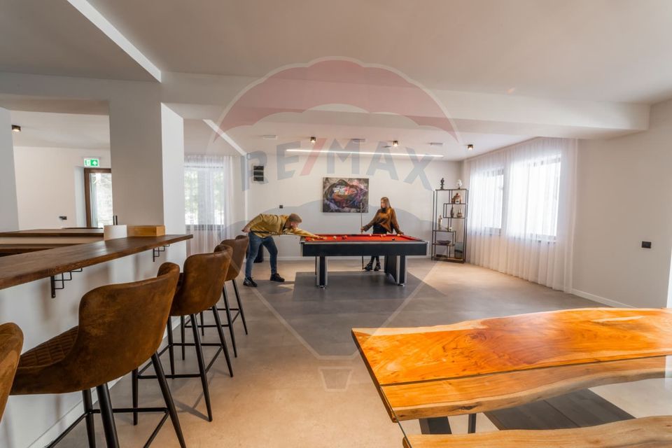 22 room Hotel / Pension for sale