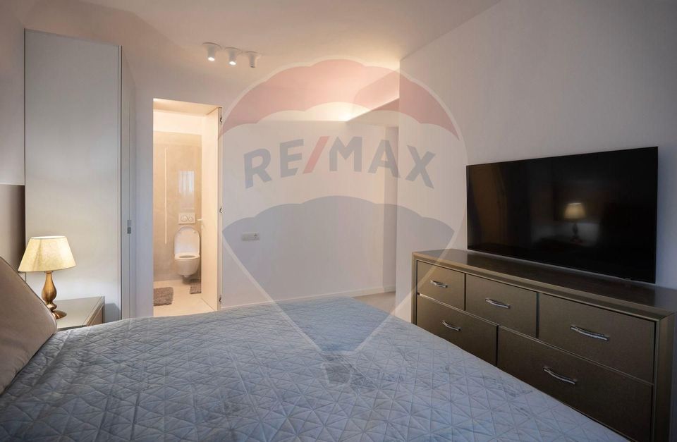 3 room Apartment for rent, Pipera area