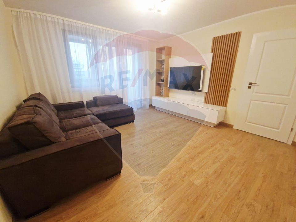 Apartament modern de inchiriat