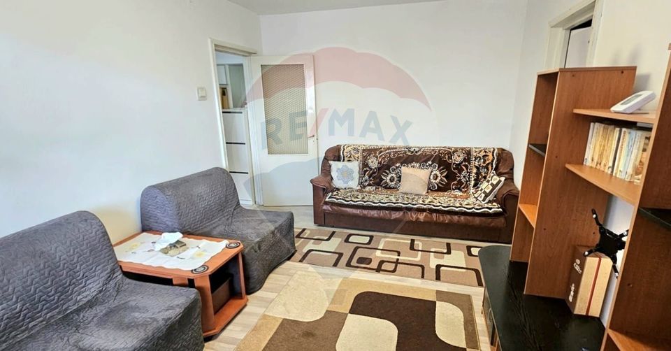 2 room Apartment for sale, Milcov area